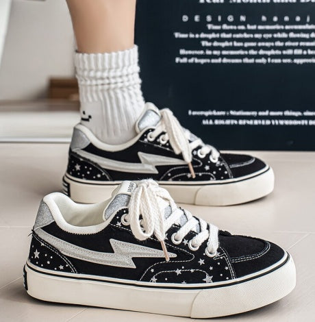 Women's Star-Detail Flat Lace-Up Sneakers