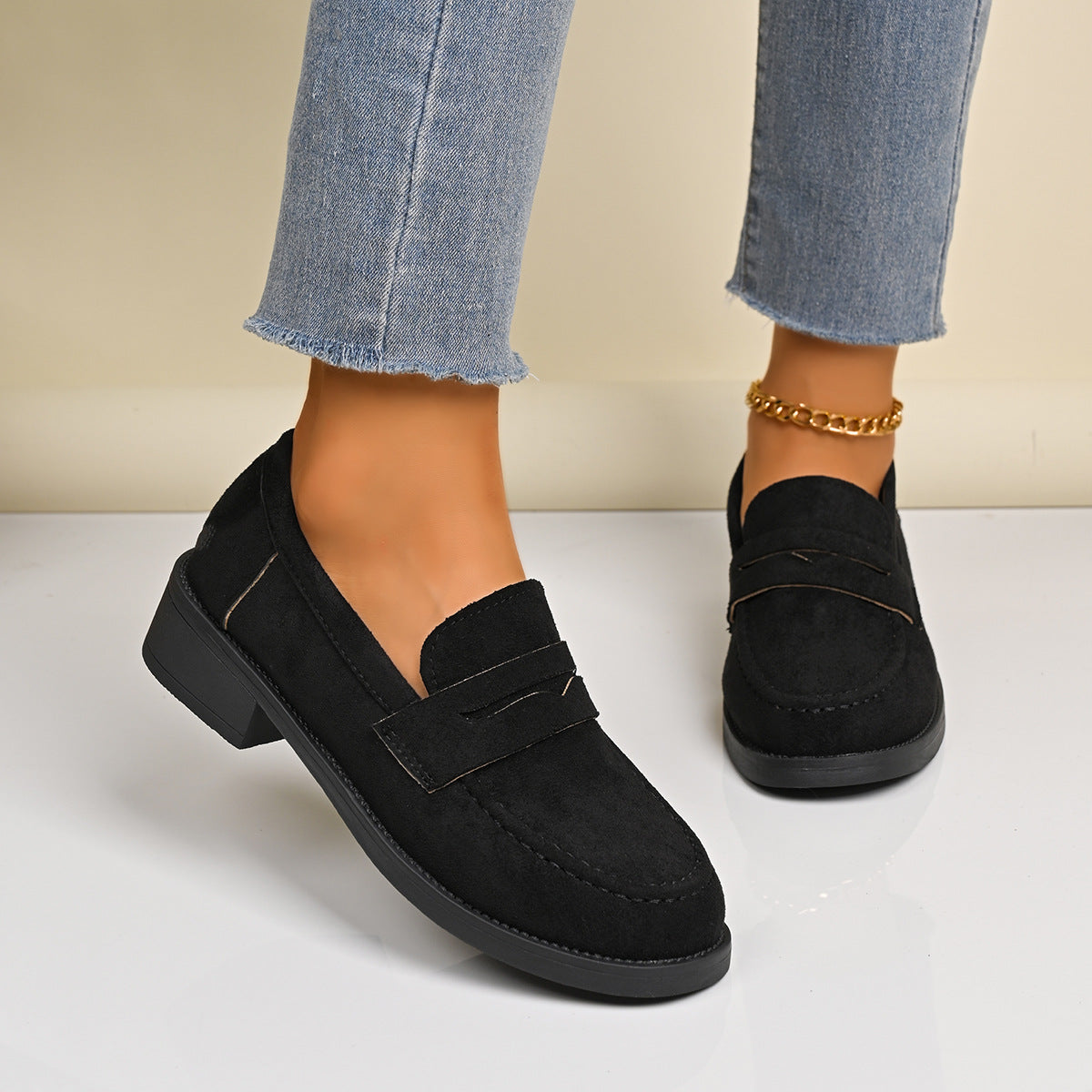 Women's Vintage Low-Top Suede-Style Shoes
